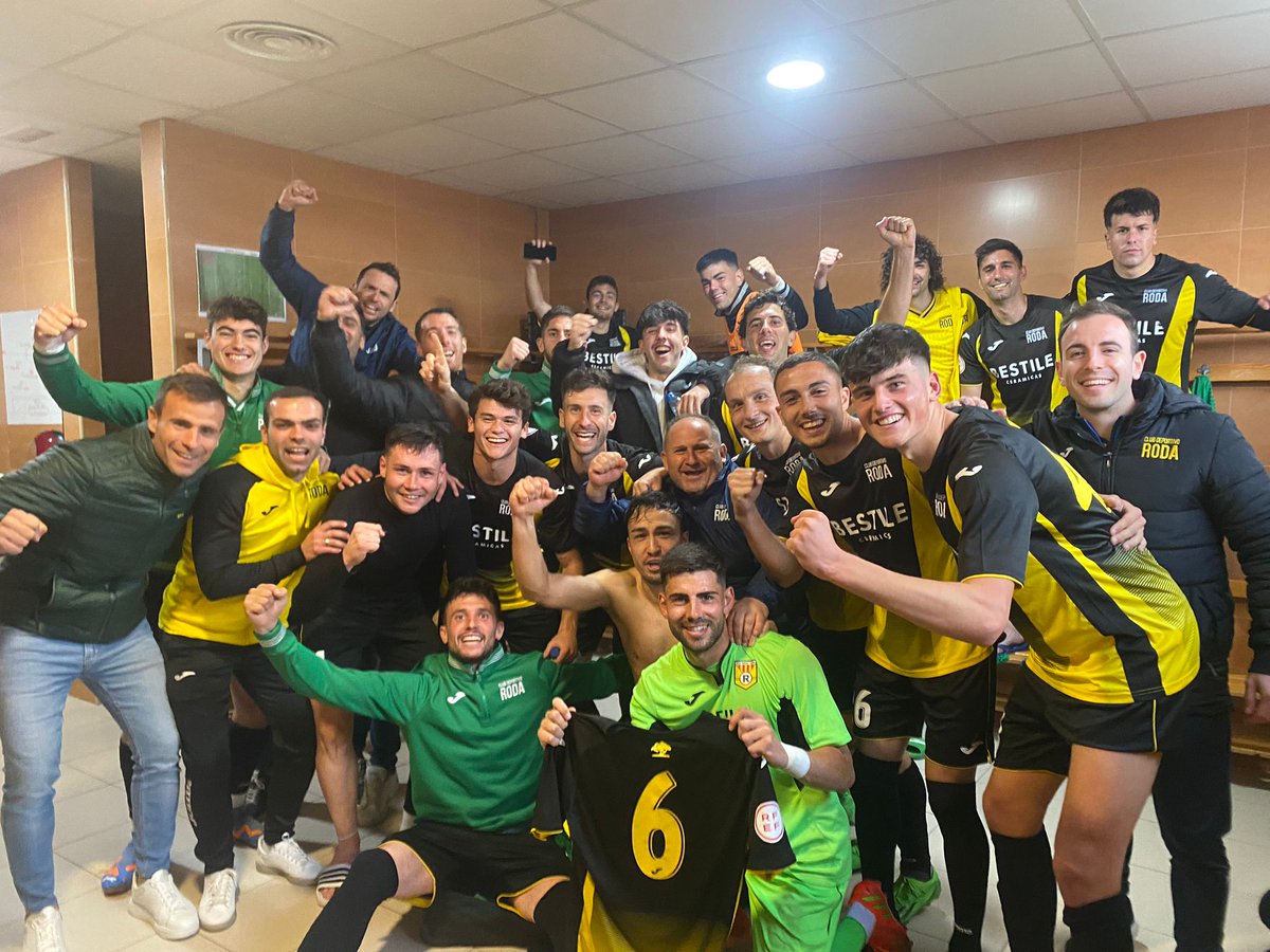 🚫🥅 ¡ESTOS 𝗚𝗨𝗘𝗥𝗥𝗘𝗥𝗢𝗦 LLEVAN 6️⃣ JORNADAS SIN RECIBIR UN GOL! 

¡VAAAMOOOOOOOS! ➕3️⃣⚫🟡

#CDRoda #SomRoda