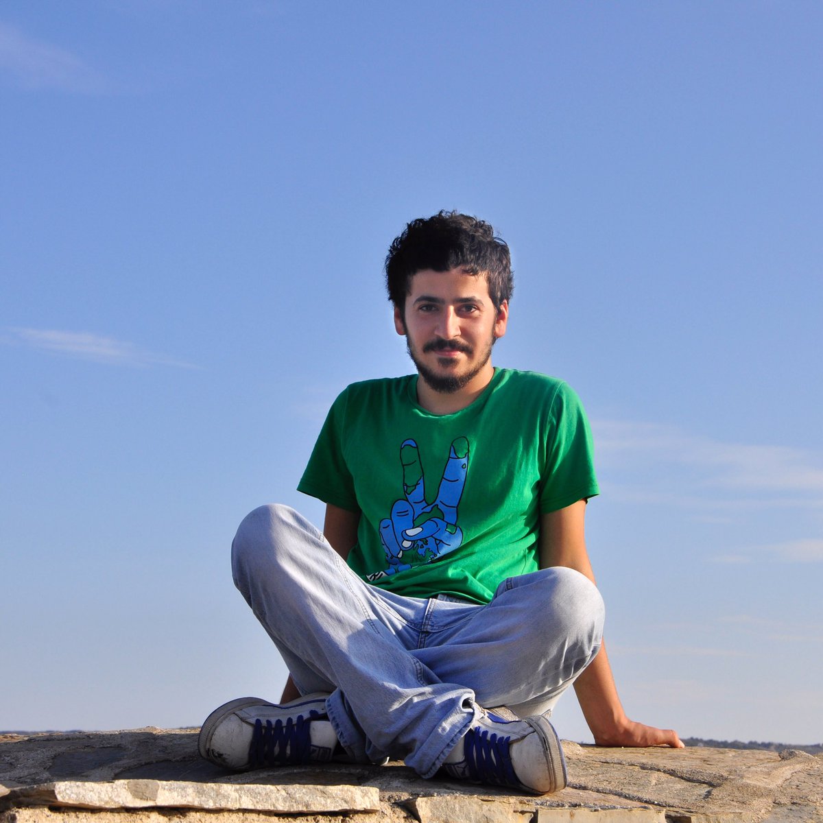 Ali İsmail Korkmaz'a sözümüz var!

İyi ki doğdun!

Düşlerindeki özgür dünyayı çok yakında kuracağız!

#AliİsmailKorkmaz
#Hep19Yaşında #DüşlerindeÖzgürDünya