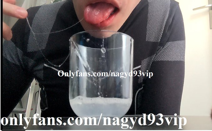Messy weekend.  Kissing a glass, then just filling it with my drool and spit.  I'm also giving a BJ to<a href="/tag/kiss"class="tags"><span>#kiss</span></a><a href="/tag/tongue"class="tags"><span>#tongue</span></a><a href="/tag/mouth"class="tags"><span>#mouth</span></a><a href="/tag/giant"class="tags"><span>#giant</span></a><a href="/tag/lick"class="tags"><span>#lick</span></a><a href="/tag/spit"class="tags"><span>#spit</span></a><a href="/tag/sloppy"class="tags"><span>#sloppy</span></a>
