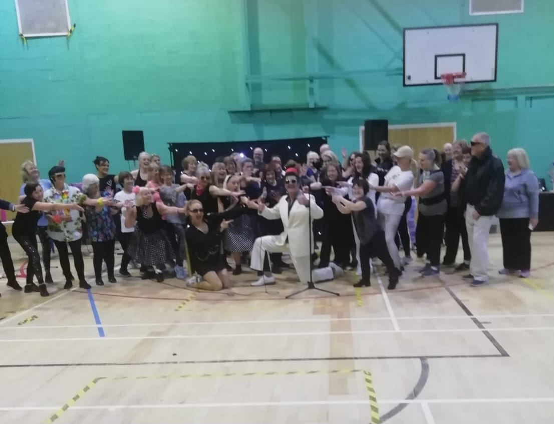Freshfieldsresc's tweet photo. Big shout out to everyone who came down to the Dunes Leisure Centre in #Southport today, to the Charity Danceathon for @Freshfieldsresc - Elvis, you were amazing! All funds raised go towards keeping 400 creatures safe, warm, fed and loved. Heroes one and all Xx #SaturdayVibes https://t.co/V74CtHPl8d