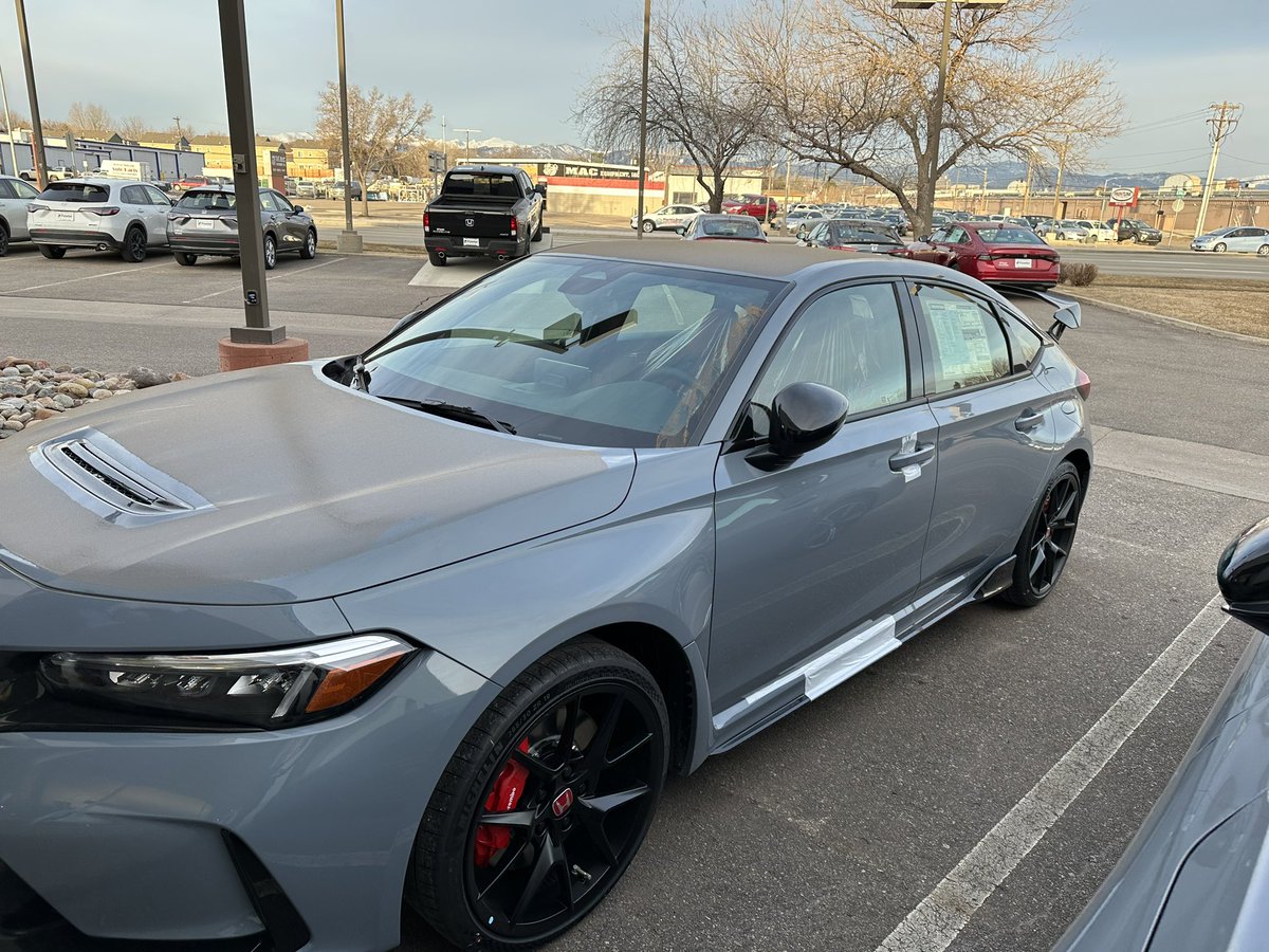 Magik🎩🎮 tweet media