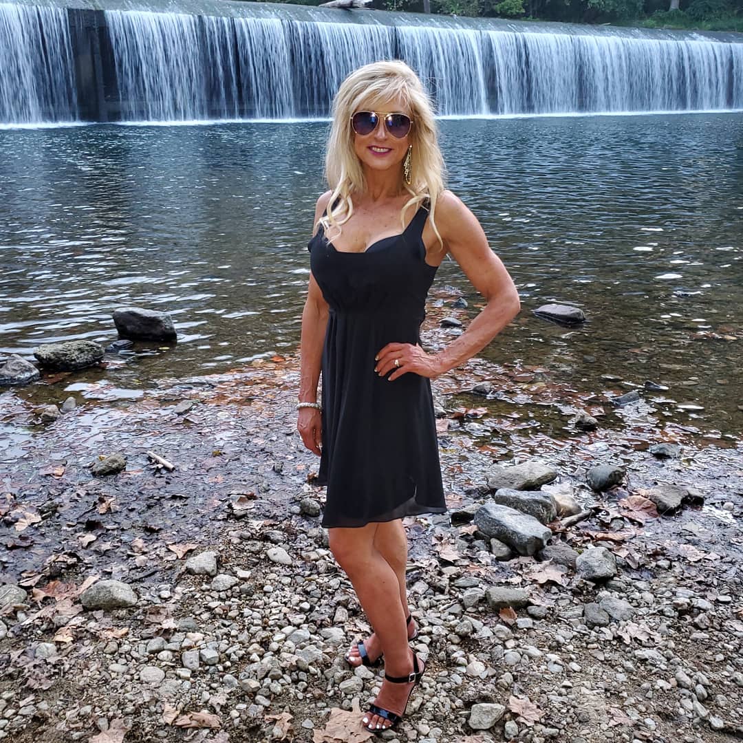 Reba Fitness on Twitter "Saturday vibes. Stay cool."
