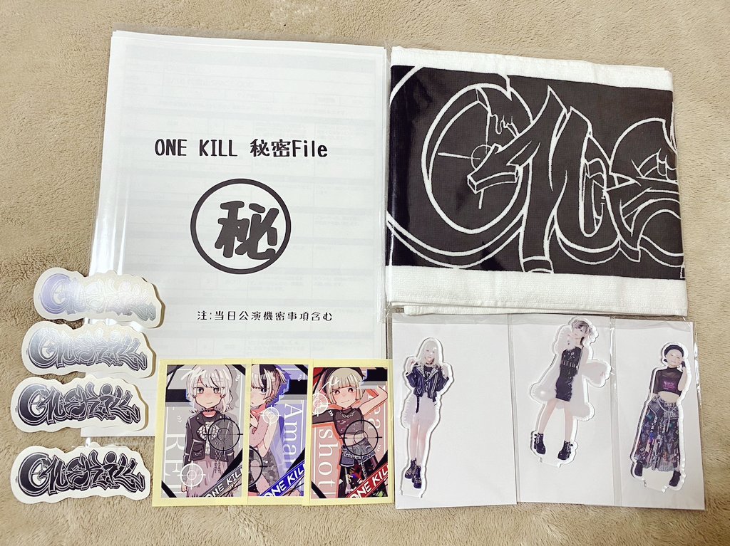 pinkaxe_zks's tweet photo. 3/18 #onekill 1st anniversary FINAL LIVE at TOKYO SPACE ODD
終わりも雨。
満員の会場での最後の集会。
今まで観た中で1番メンバーとファンの気持ちがぶつかりあったわんきるLIVEだったと思う。
この1年で積み上げた絆が感じられた。
始まりと終わりをしっかり見届けられて良かったです✨
#集会再び https://t.co/ThbQ41mq4t