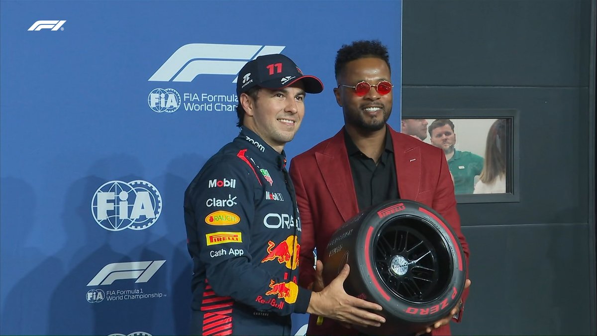 F1's tweet photo. Just two legendary defenders holding the @pirellisport Pole Position Award 😉

@Evra presents @SChecoPerez with the second of his career!

#SaudiArabianGP #F1 https://t.co/wc3yhWT8F4