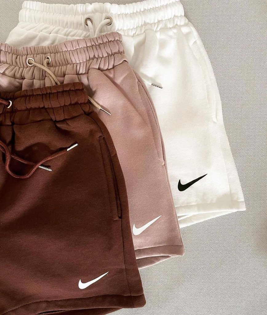 hypevintfr's tweet photo. Nike 🤎 https://t.co/wKlxWRoMSp