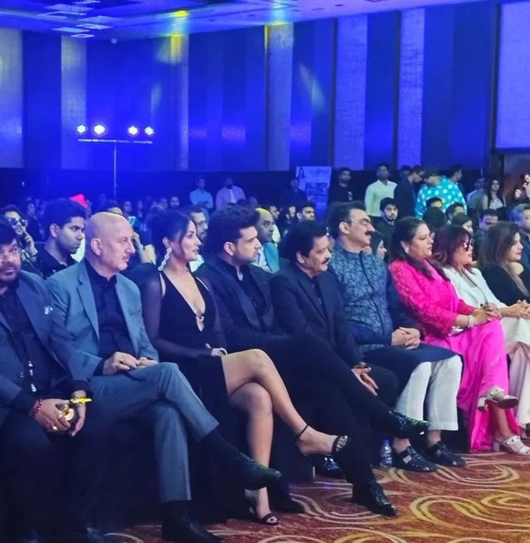 AaniyaKhan_'s tweet photo. This frame <3

KKUNDRRA GRACING ICONIC AWARDS

#KaranKundrra #KKundrraSquad #IconicGoldAwards2023 https://t.co/9wRGx6AVZf