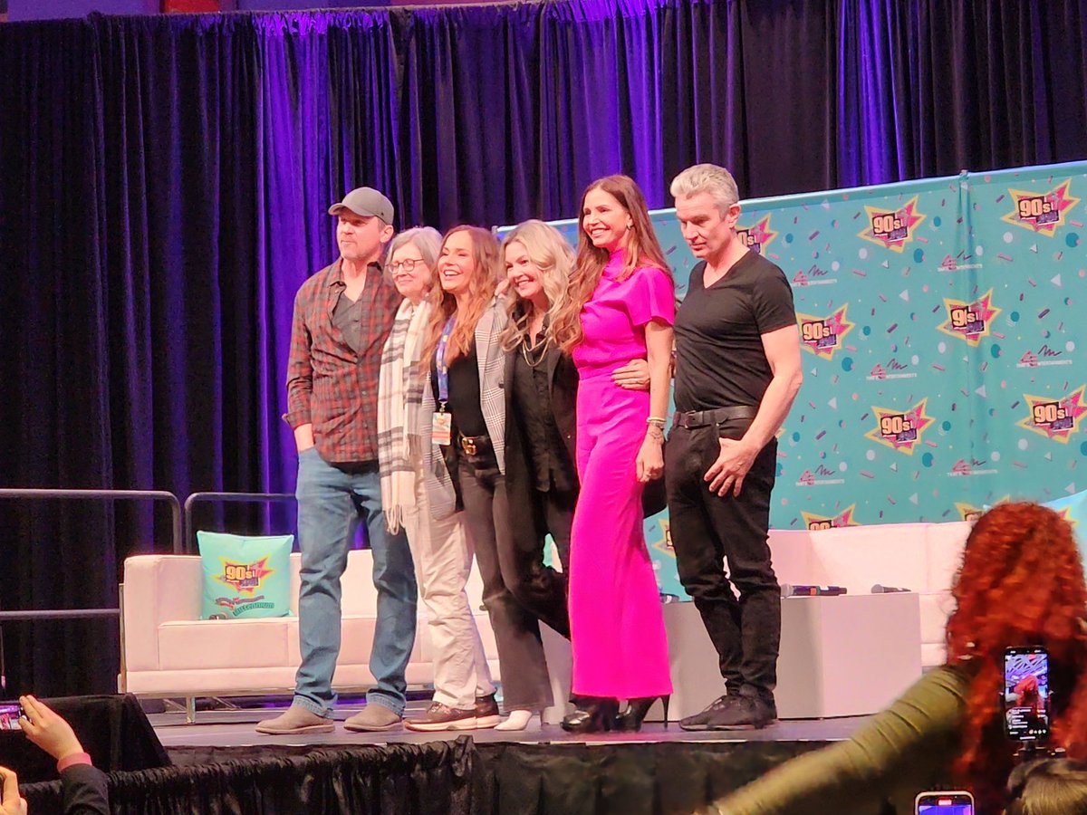 Buffy the Vampire Slayer panel at #90scon @JamesMarstersOf @AllCharisma @MarcBlucas living my best life