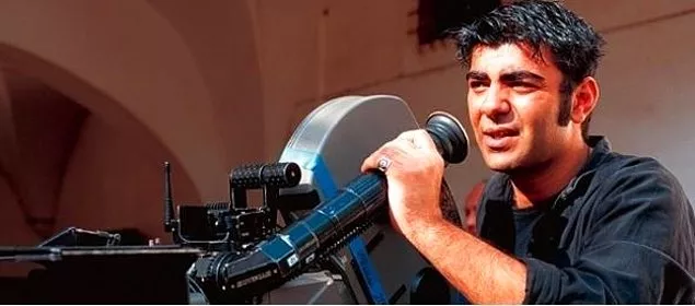 Making a movie is like boxing. The important thing is to use power in a balanced way, tactics and timing.