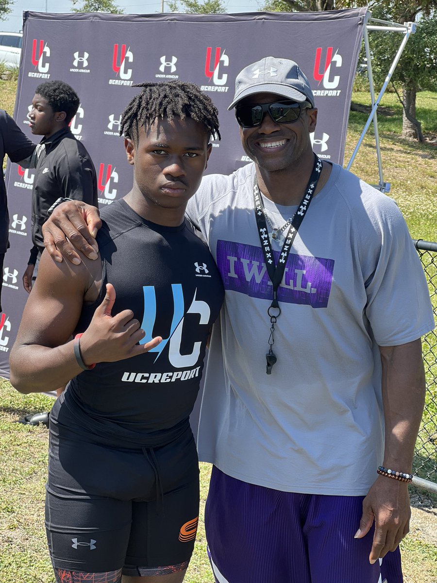 This Big Time SS ( @TreMcclellan ) had a outstanding day!! He was LOCKDOWN/SHUTDOWN all day!! Earned himself a invite back tomorrow to the Elite UcReport UnderClassman Camp!! He is a outstanding Playmaker!!!🔐🔐 @TheUCReport @UAFootball