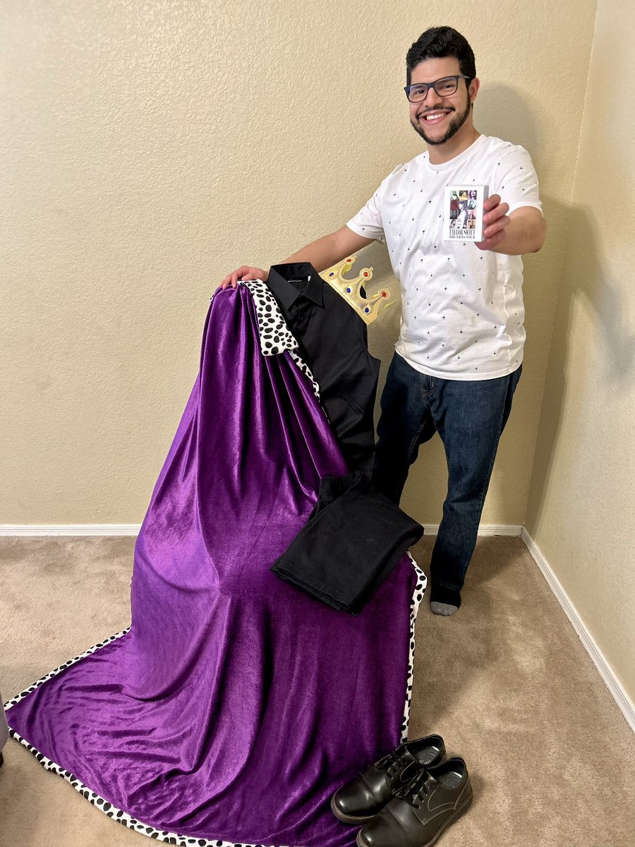 David Estrada (@estradaproducer) on Twitter photo READY FOR TONIGHT! My wife once dedicated to me the <a href="/taylorswift13/">Taylor Swift</a> song that inspired this outfit. Can you guess which one it is? #GlendaleTSTheErasTour #Swiftie #SwiftCity <a href="/taylornation13/">Taylor Nation</a> READY FOR TONIGHT! My wife once dedicated to me the <a href="/taylorswift13/">Taylor Swift</a> song that inspired this outfit. Can you guess which one it is? #GlendaleTSTheErasTour #Swiftie #SwiftCity <a href="/taylornation13/">Taylor Nation</a>