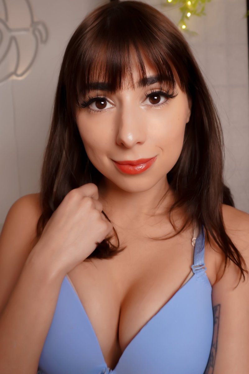 Luna Rexx 🌙💫 🍌 on Twitter: "RT @lunarexxasmr: absolutely disgusting 😡"