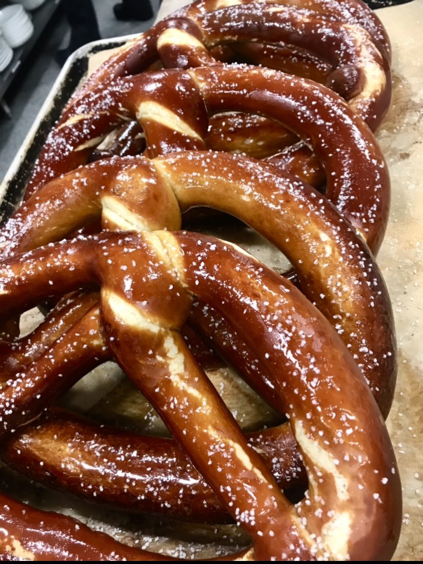 Today feels like a good day for a salty, warm pretzel. 🥨 #rheinhaus #seattlefoodie #pretzel #pretzelporn #goodeatsseattle #seattlecarblover
