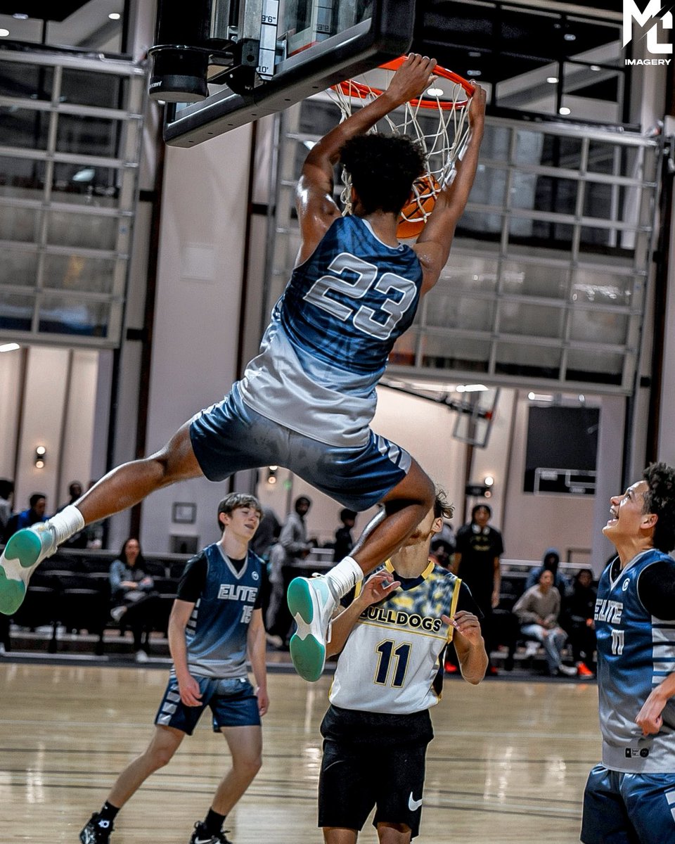 BigShotsGlobal's tweet photo. ISAIAH ANDERSON has been a BREAKOUT PERFORMER at #BIGSHOTS #SoutheastTipOff for ELITE BASKETBALL 
2024 6’6 SF of Hilton Head Christian Academy (SC). Stock riser in SC 2024 SF rankings https://t.co/8tVR0IHFQ7