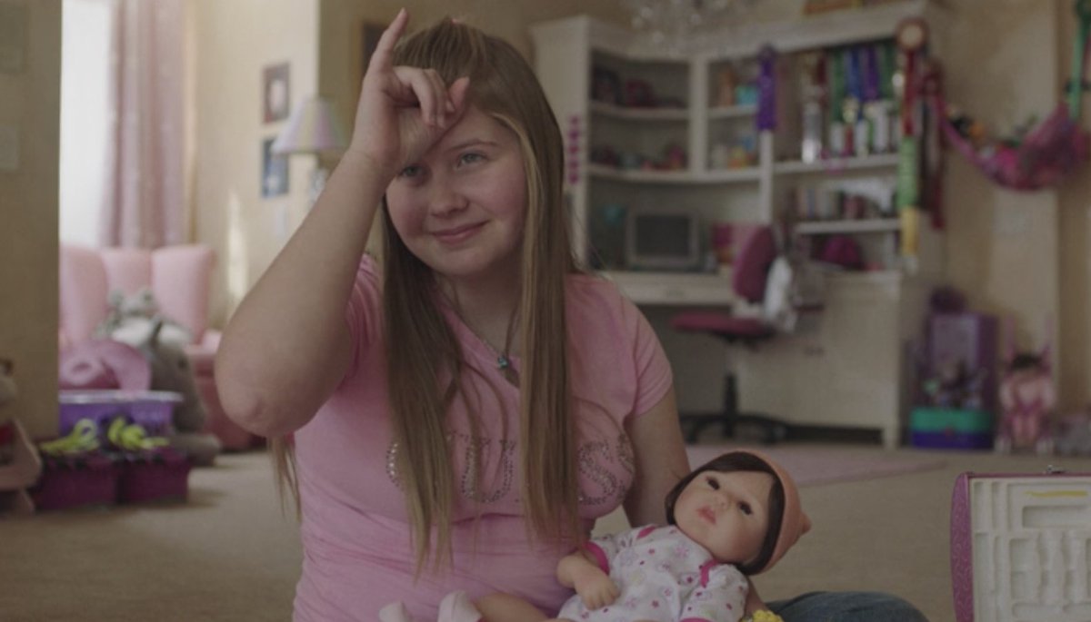 Guacamoltres's tweet image. Make her Ghostface 
#Pen15