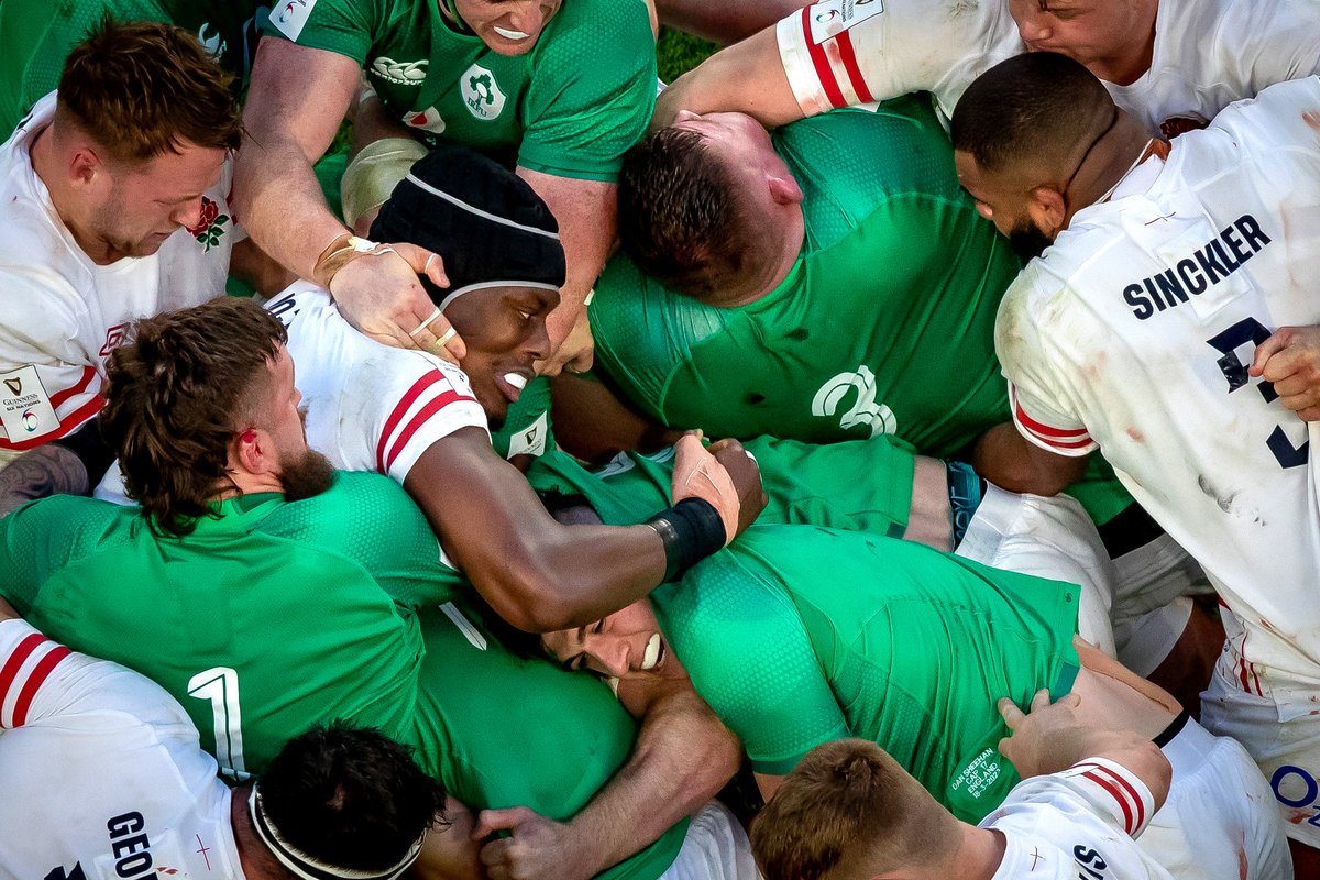 SixNationsRugby's tweet image. 📸 Rugby in one photo 🎨

#IREvENG | #SuperSaturday ⚡️