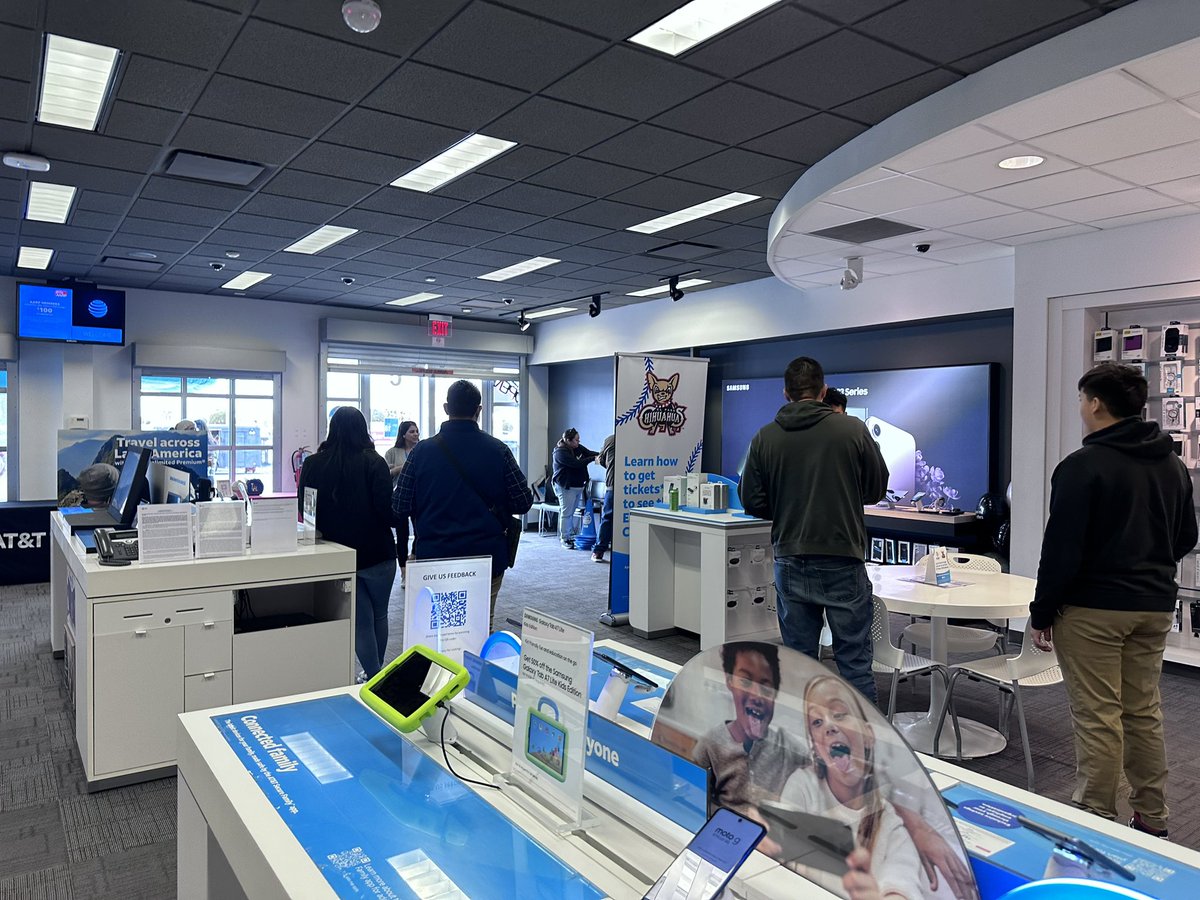 Josie Castro Garcia (@josiecastrogar1) on Twitter photo Customer Appreciation fiesta 🪅 aqui en AT&T Montwood! Spring Breakin’ w/Chihuahua give-aways (including tickets to opening game)! Warm up your singing voices, karaoke starts in 30 minutes! 🎤 <a href="/NTX_AprilR/">April Ramos</a> <a href="/epchihuahuas/">El Paso Chihuahuas</a> <a href="/NTX_Market/">The NTX Market</a> <a href="/Liz_Arch1/">Liz Archuleta</a> <a href="/SSanjuaneloS/">Sandra S Sanjuanelo</a> Customer Appreciation fiesta 🪅 aqui en AT&T Montwood! Spring Breakin’ w/Chihuahua give-aways (including tickets to opening game)! Warm up your singing voices, karaoke starts in 30 minutes! 🎤 <a href="/NTX_AprilR/">April Ramos</a> <a href="/epchihuahuas/">El Paso Chihuahuas</a> <a href="/NTX_Market/">The NTX Market</a> <a href="/Liz_Arch1/">Liz Archuleta</a> <a href="/SSanjuaneloS/">Sandra S Sanjuanelo</a>