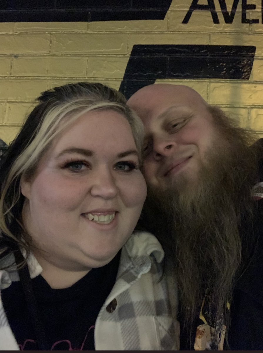 FWFPAGE's tweet image. 1..2…3!!! We have crowned a newwwwww #FWF member of the week 🥁🥁🥁🥁@BigWoodieStyle ( picture below 👇👇)