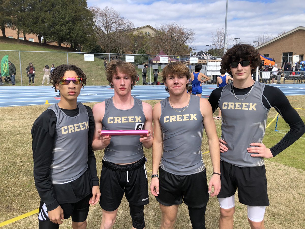 bearstrack_xc's tweet photo. Creek boys take bronze in the 4x800 at the Cary Academy Invitational https://t.co/DQPH8bM1zC
