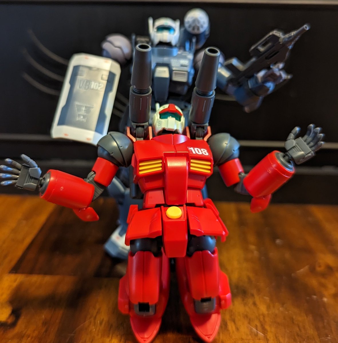 AlaskaSky2's tweet photo. #gundam https://t.co/39USEwqp7J