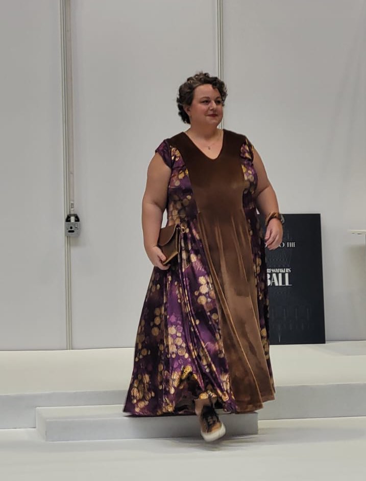 fowlerae's tweet photo. Today I appeared on a catwalk at the NEC in a #memade dress, bag and trainers. I was scared witless and hideously awkward but I didnโt fall over! #sewing #imakemyownclothes https://t.co/suXikmlPQ9