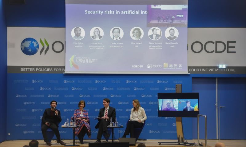 Always a pleasure to be at the <a href="/OECD/">OECD ➡️ Better Policies for Better Lives</a>, this time contributing to the session on #security #risks in #AI at this year’s Global Forum on Digital Security for Prosperity.