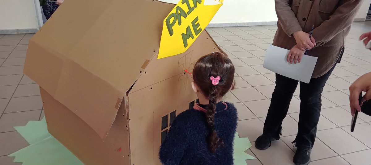 مدرستنا تزداد تألقًا وجمالًا بحضوركم..❤
#الطلاب_الجدد 
<a href="/FThaalby/">Feda Thaalby</a> 
<a href="/makdawhaschool/">Makassed Dawha School</a>