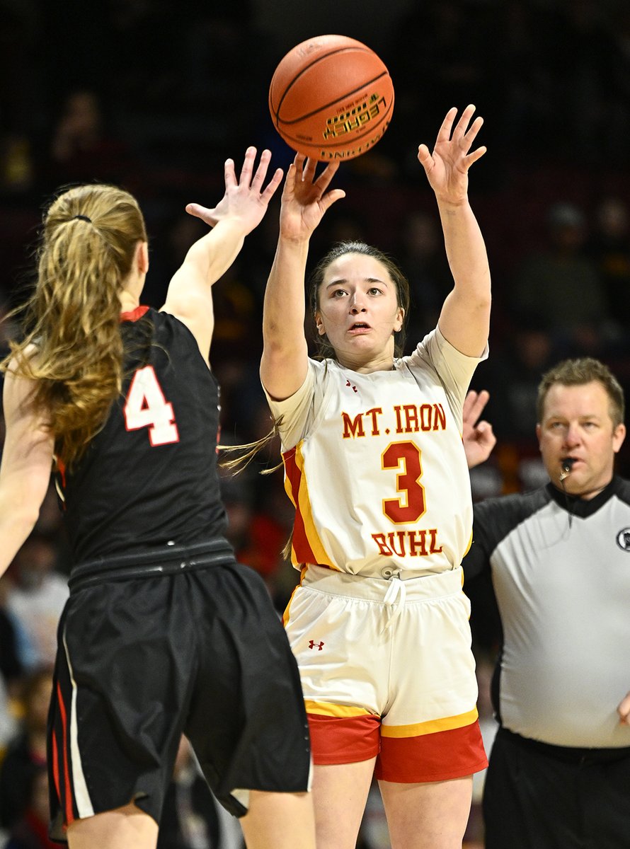 BreakdownUSA's tweet image. FINAL @MSHSL girls' basketball state tourney at Williams Arena

Class 1A championship
#1 Mt. Iron-Buhl over #3 BOLD, 52-31. Gabby Lira with a double-double (10 pts, 13 reb) and @jordanzubich with 15 pts for @MIBBASKETBALL
 
@GMacHoops