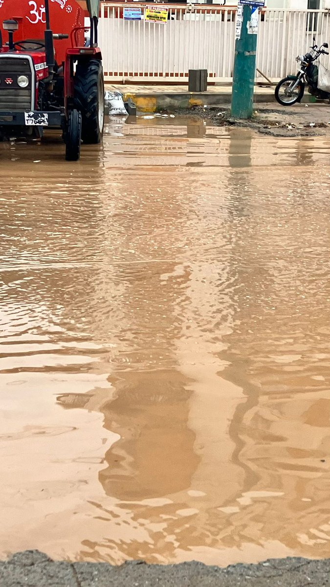 atripat's tweet photo. Pathetic drainage situation in Halehalli, TC Palya, Bangalore! Streets flood every time it rains and the broken road becomes a safety hazard for vehicles and pedestrians.  Request @ArvindLBJP @BSBommai to take immediate action before #bangalorerains hit us again. #WeDeserveBetter https://t.co/TOc6YXjEj8