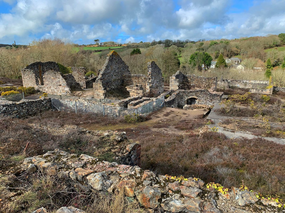 Geology_Helen's tweet photo. Todayβs exploring. @CornishMining @unesco553 #CarnMarth #AleAndCakeMine #WhealMaidValleyTailings #PoldiceMine #Cornwall #UNESCO https://t.co/Mwi43QLpeK
