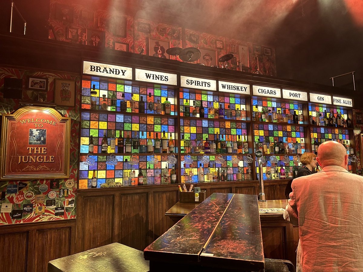 🧡Kodak🧡 (@misssarahjayne8) on Twitter photo Second show of the evening <a href="/choirofman/">The Choir Of Man</a> back in the Jungle! Can’t wait to see <a href="/_SamEbenezer/">Sam Ebenezer</a> smash it as romantic! Second show of the evening <a href="/choirofman/">The Choir Of Man</a> back in the Jungle! Can’t wait to see <a href="/_SamEbenezer/">Sam Ebenezer</a> smash it as romantic!