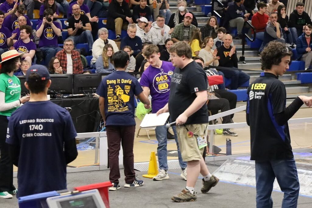 Super excited to be in the fifth seated alliance with 663 and 7674!!! We finished 11th with a 7-5 record and are happy to still be competing! #firstroboticscompetition #frc #team178 #omgrobots🤖 instagr.am/p/Cp8ImNLuMU5/