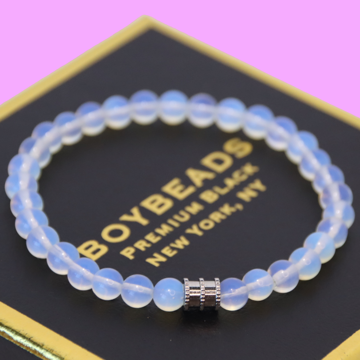 boybeads's tweet photo. In two short days, spring equinox takes place in North America. Equinox marks the point in time when the sun sits directly over the Earth's equator as it heads northward. Both hemispheres share the sun's rays equally at the equinox, and night and day are roughly the same length. https://t.co/gHvQTvyVAR