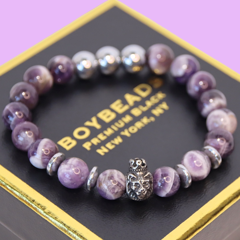 boybeads's tweet photo. In two short days, spring equinox takes place in North America. Equinox marks the point in time when the sun sits directly over the Earth's equator as it heads northward. Both hemispheres share the sun's rays equally at the equinox, and night and day are roughly the same length. https://t.co/gHvQTvyVAR