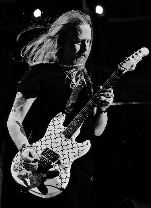 Happy birthday to Jerry Cantrell     