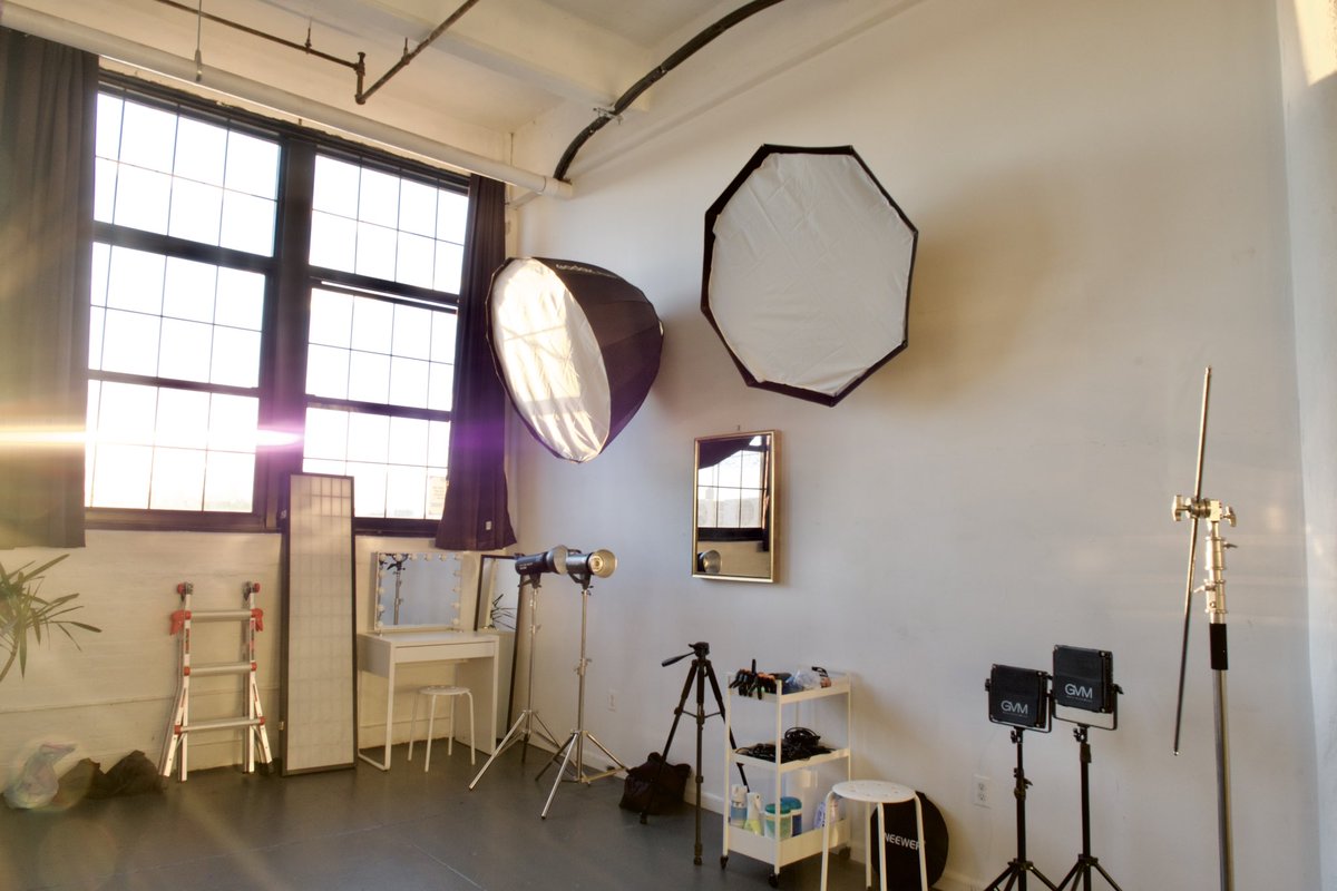 Doogzitwell's tweet image. It’s really been a beautiful journey so far

Bask Studios, home to NYC creatives 

basknewyork.com/baskstudios