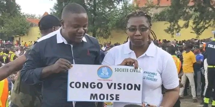 Gaston_Ndjulu's tweet image. Les vrais soldats du président @moise_katumbi se distinguent par le travail. C'est le cas notamment avec le vaillant @abelamundala et la dynamique @Inamizi2, katumbistes convaincus depuis les premières heures. Aujourd'hui, la #JER et la #DFC bénéficient de la confiance du chef.