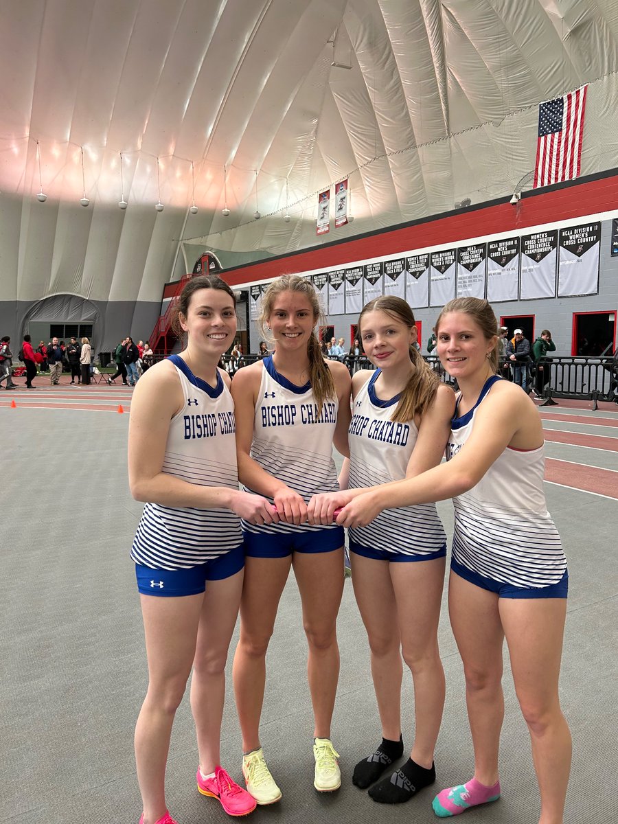 BCHSTrack1's tweet photo. Congrats to the 4x400 Boys and Girls with PRs, looking forward to Indoor State Next Weekend! https://t.co/AoCptY7sS7