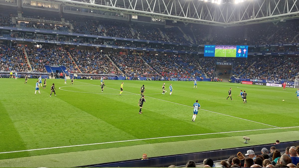 Muy muy preocupado <a href="/RCDEspanyol/">RCD Espanyol de Barcelona</a> #rcde
