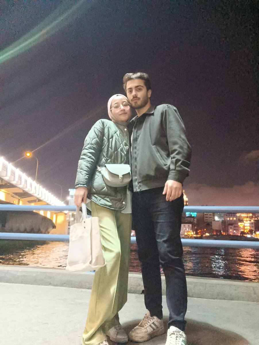 19elifm07's tweet photo. Sensin kalbim https://t.co/h1nx0rY3bg
