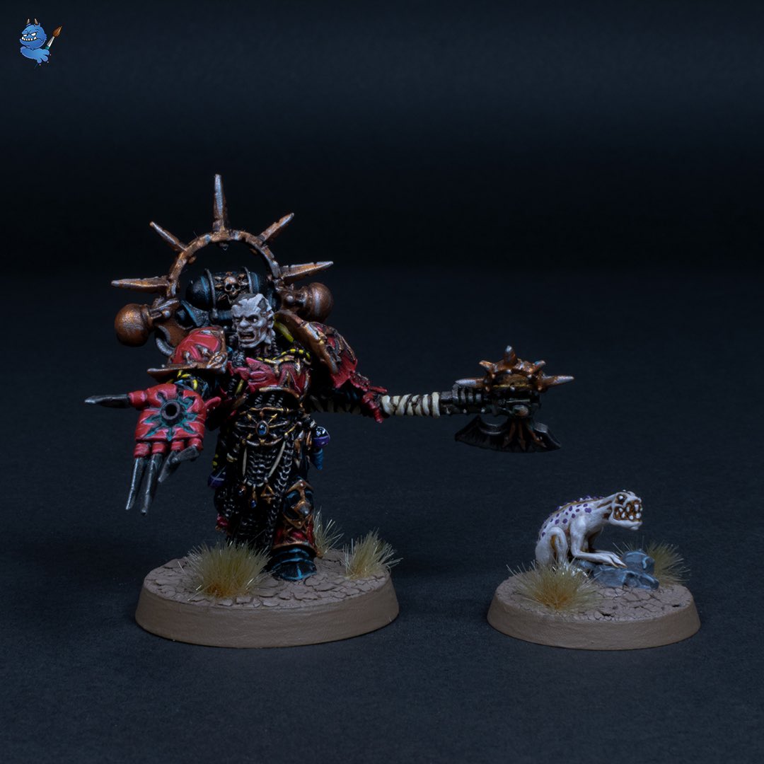 troll_painter's tweet photo. I took new pictures of this old metal Huron Blackheart I have painted sometime 4-5 years ago trying to give justice to this beautiful model.

#huronblackheart #redcorsairs #warhammer #warhammer40k #chaosspacemarines #hereticastartes #warhammercommunity #thetrollpainter https://t.co/BHDROPgsEJ