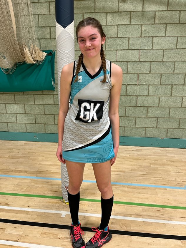 stratfordtbirds's tweet photo. Fantastic end to a fabulous West Midland's Senior Regional league!  Undefeated - 18/18, Division 3 Champions 🏆 Superb achievement by  all the players who took to the court over the season! Here we come Div 2!! POM Issy 🙌🚀🚀🚀 https://t.co/DgNtUdEWik