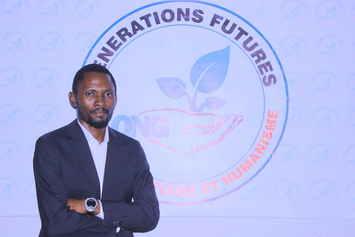 ConstantinMang1's tweet photo. Nous rendons hommage à cette jeune structure #GENERATIONFUTURE Placée sous le leadership transformationnel de Mr #PRINCENUMBI et Mme #EUGENIEqui ont fait de la promotion du genre leur crédo.  C'est avec vous que l'histoire glorieuse de notre République sera écrite.🇨🇩🇨🇩🇨🇩 https://t.co/wc4q5Z7UAp
