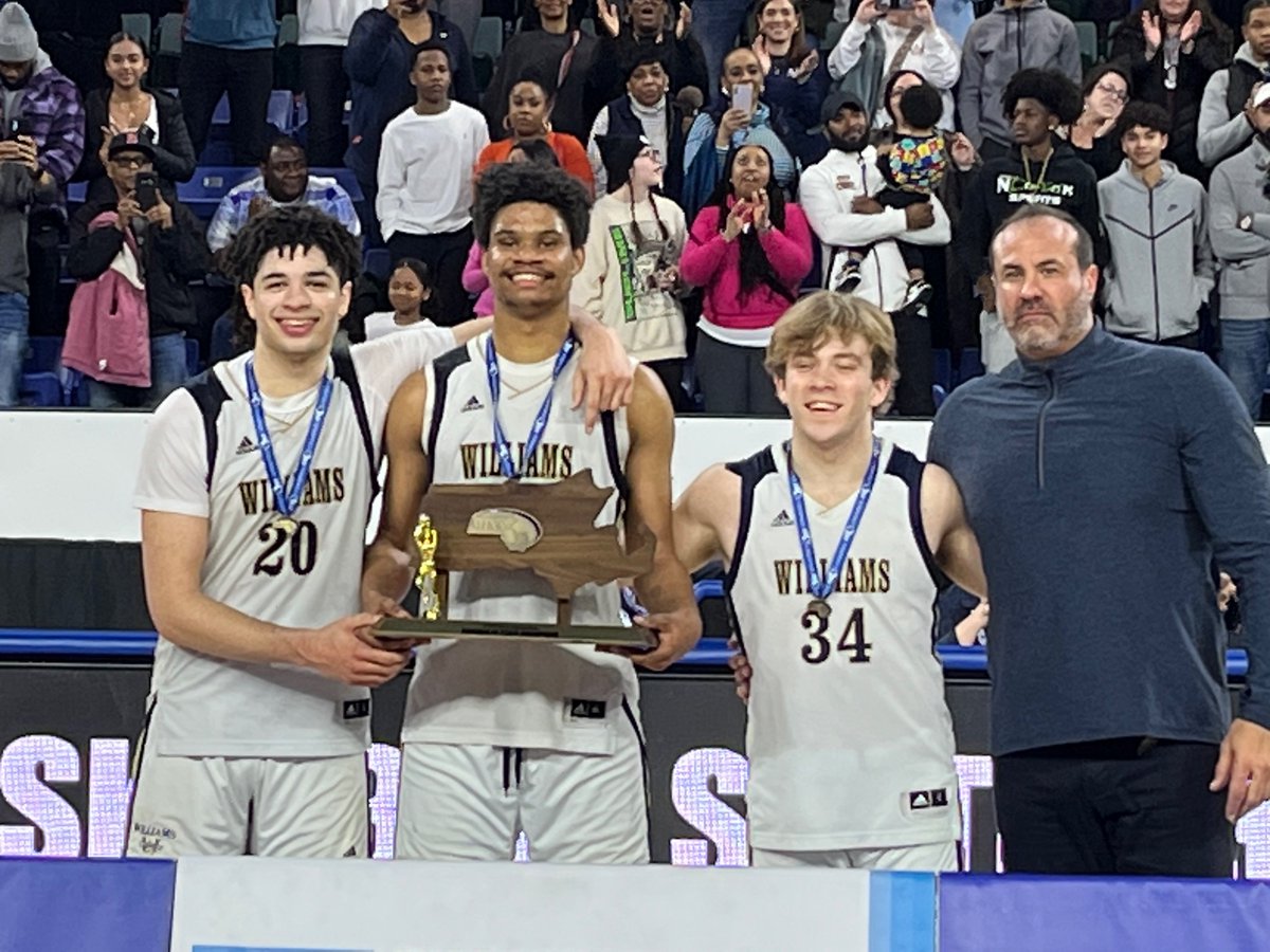 MIAA033's tweet photo. 🏀 DIVISION 3 BOYS BASKETBALL STATE CHAMPIONSHIP

Final: Archbishop Williams 76, St. Mary’s 71

Congratulations to the Bishops on the program’s first state title.

@goAWathletics @stmarysspartans https://t.co/q5cE9sI5Xw
