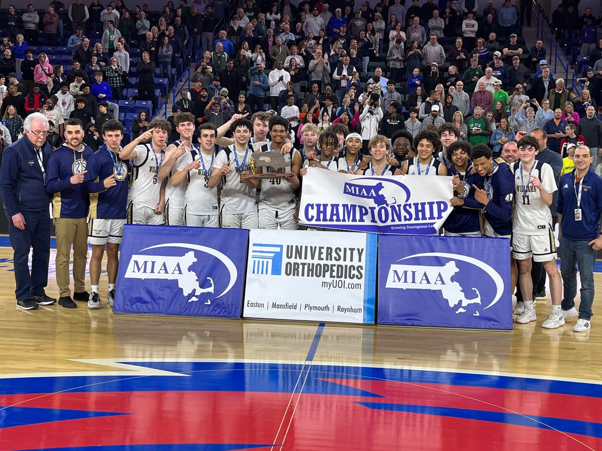 MIAA033's tweet photo. 🏀 DIVISION 3 BOYS BASKETBALL STATE CHAMPIONSHIP

Final: Archbishop Williams 76, St. Mary’s 71

Congratulations to the Bishops on the program’s first state title.

@goAWathletics @stmarysspartans https://t.co/q5cE9sI5Xw
