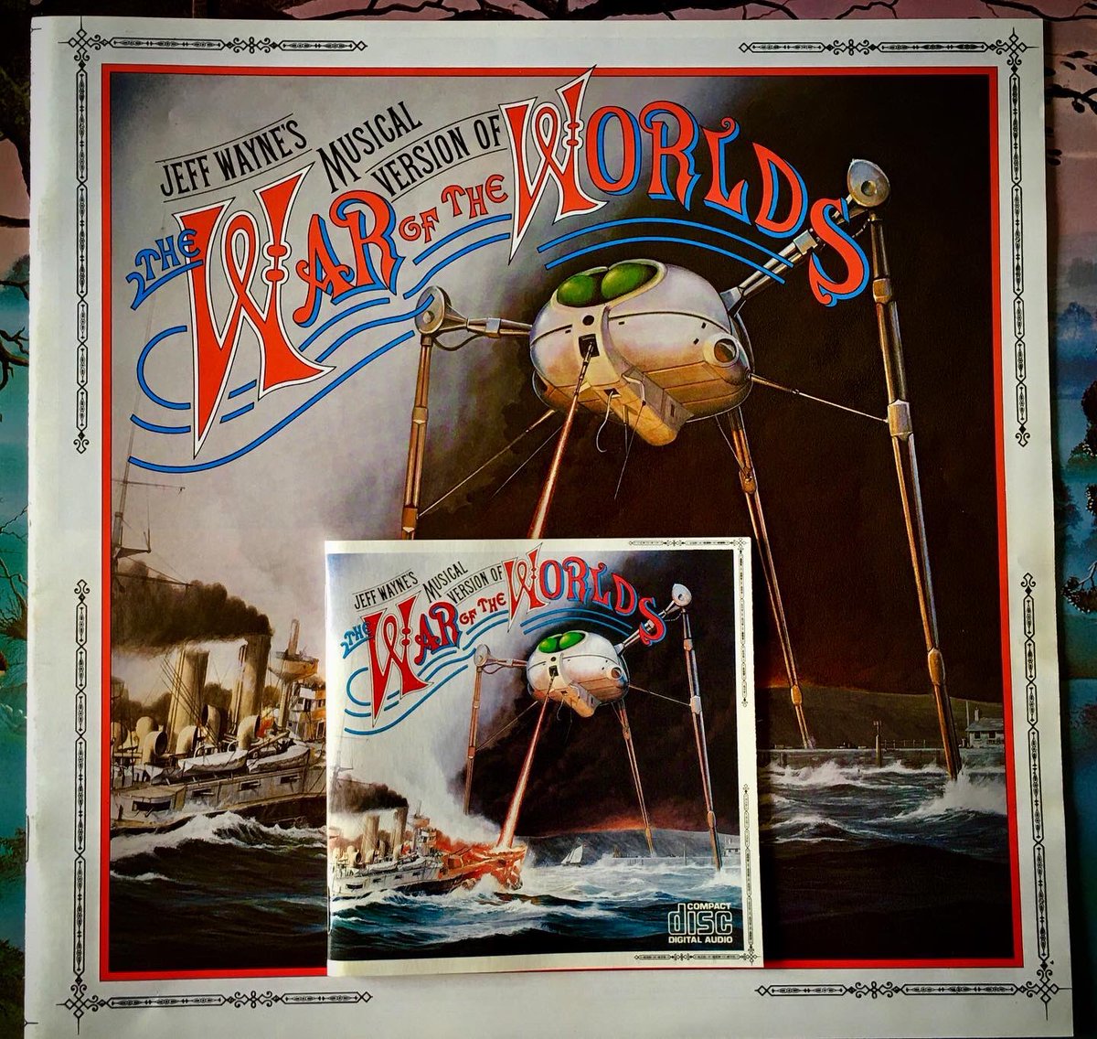 There has been two versions of Jeff Wayne’s Musical Version of War of the Worlds. The first one is #TopOfMyPops but which one is yours?

#waroftheworlds #jeffwayne #richardburton #phillynott #juliecorvington #justinhayward #davidessex