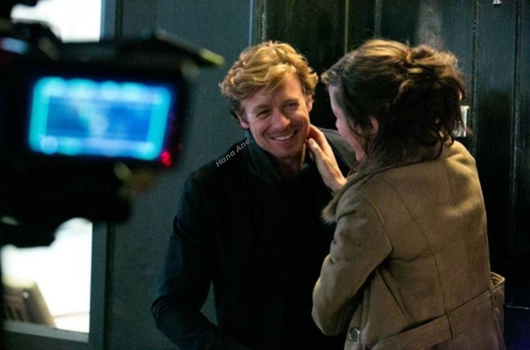 Simon Baker and Rose Byrne at the behind the scene of 'I Give It a Year' 2013 😘❤
#simonbaker #rosebyrne #igiveitayear_movie #snappytoes