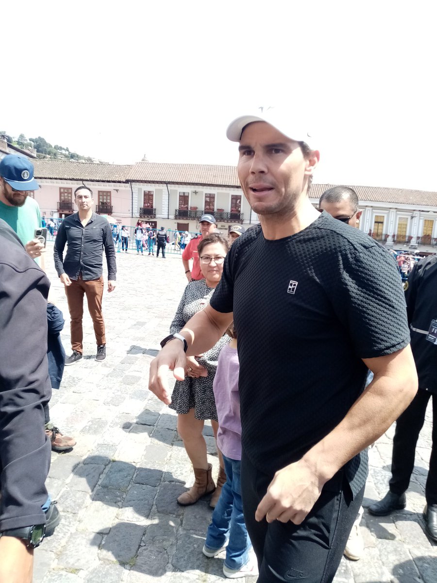 miguelvallejom's tweet photo. 🇪🇦🎾🎙️📻📸💪🏻🤗
Recuerdos de la cobertura del partido de exhibición de @RafaelNadal vs @CasperRuud98 en Quito en octubre del 2022.
#RafaelNadal #CasperRuud #Quito #CopaKia #NadalEnQuito #Tenis #TenisEcuador https://t.co/qpFx8z9sk4