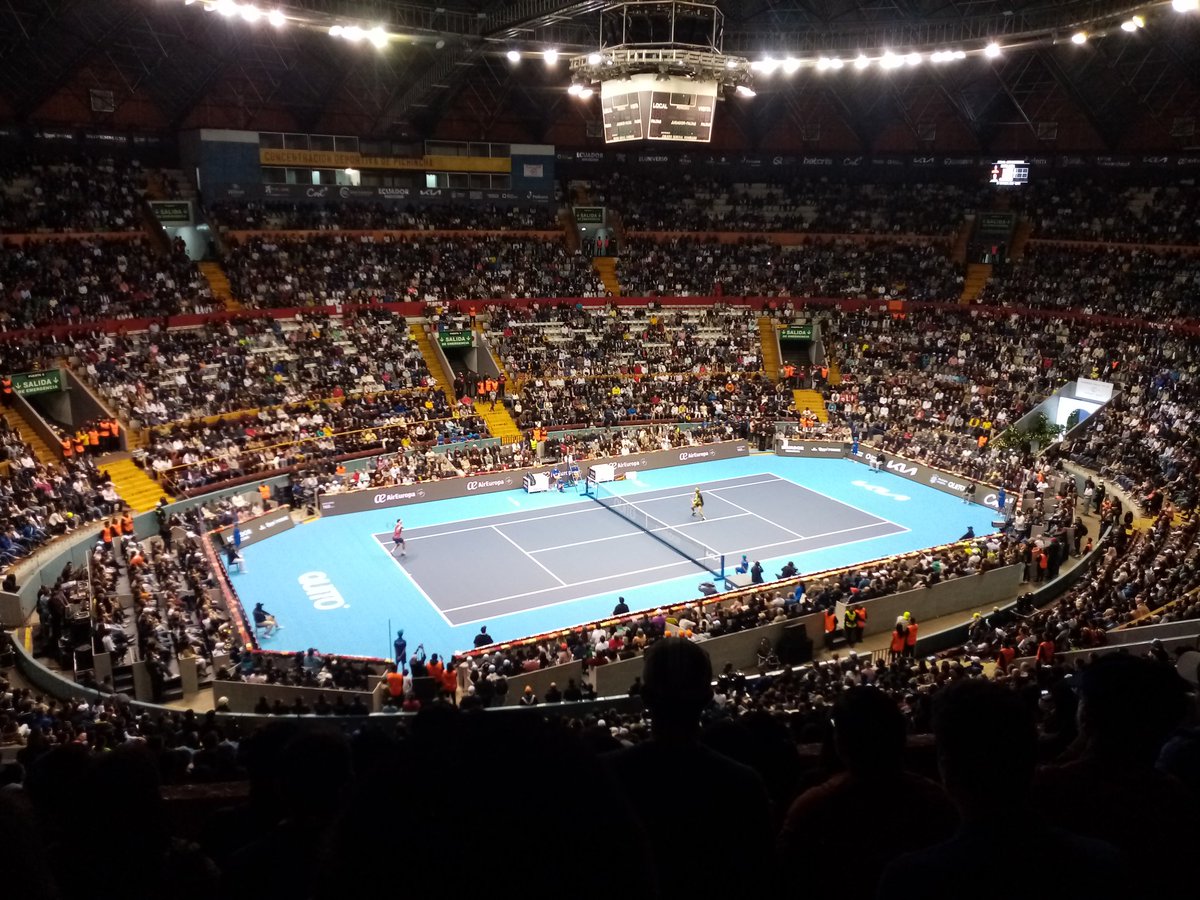 miguelvallejom's tweet photo. 🇪🇦🎾🎙️📻📸💪🏻🤗
Recuerdos de la cobertura del partido de exhibición de @RafaelNadal vs @CasperRuud98 en Quito en octubre del 2022.
#RafaelNadal #CasperRuud #Quito #CopaKia #NadalEnQuito #Tenis #TenisEcuador https://t.co/qpFx8z9sk4