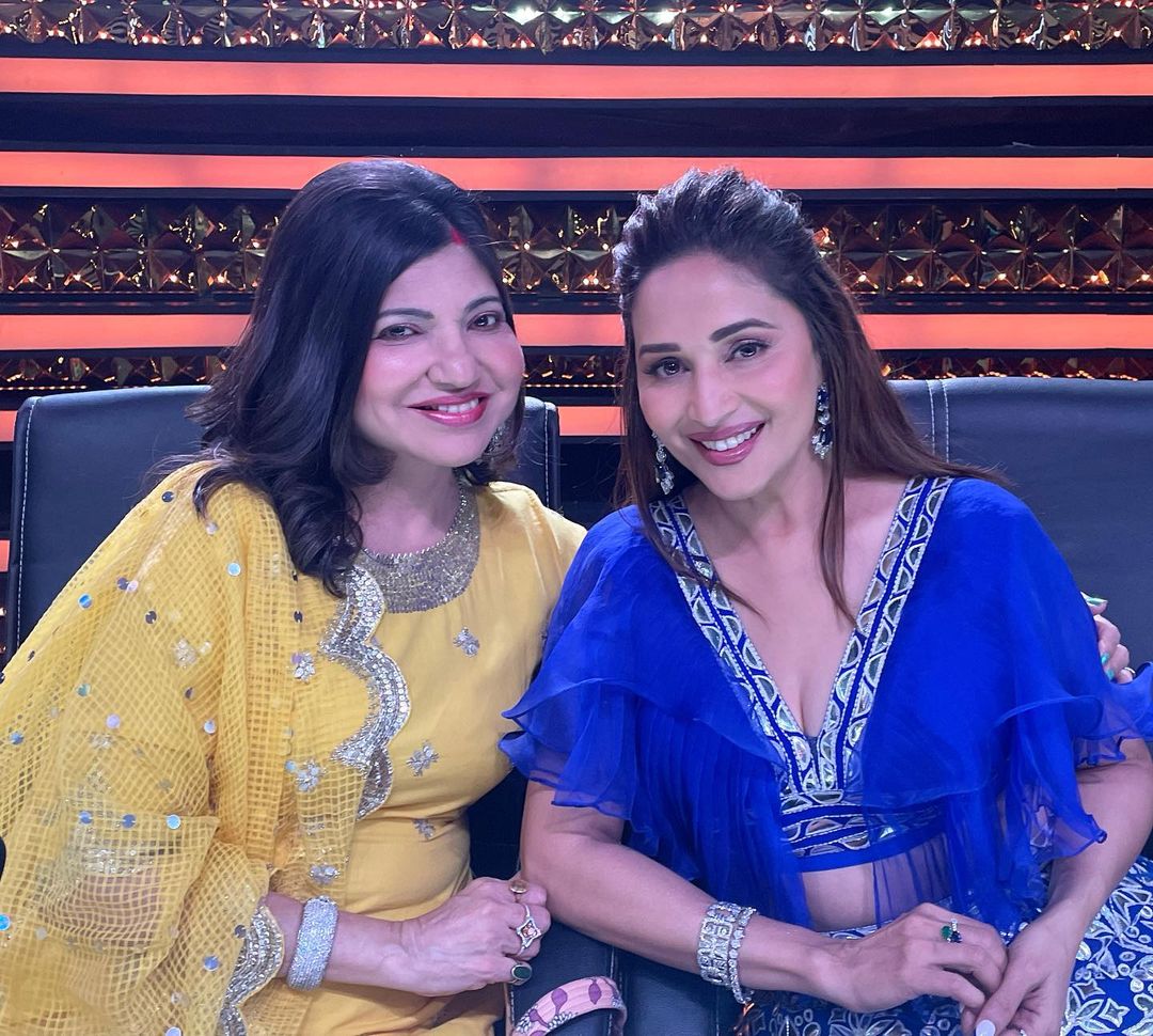 From Ek do teen to Agar Tum Saath Ho, your melodious voice has enchanted us for years and may it do so for many more years to come! 
 My Favorite Female Playback Singer! #AlkaYagnik ❤❤ #MadhuriDixit  <a href="/MadhuriDixit/">Madhuri Dixit Nene</a>