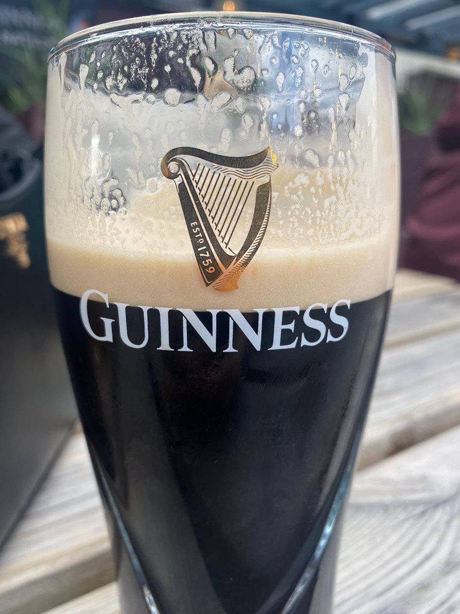 TopiToo's tweet image. #irishrugby taking its fans to the wire🫣 but fantastic #SixNations2023 Congratulations to the whole team.
☘️☘️☘️☘️☘️☘️☘️☘️☘️☘️☘️☘️